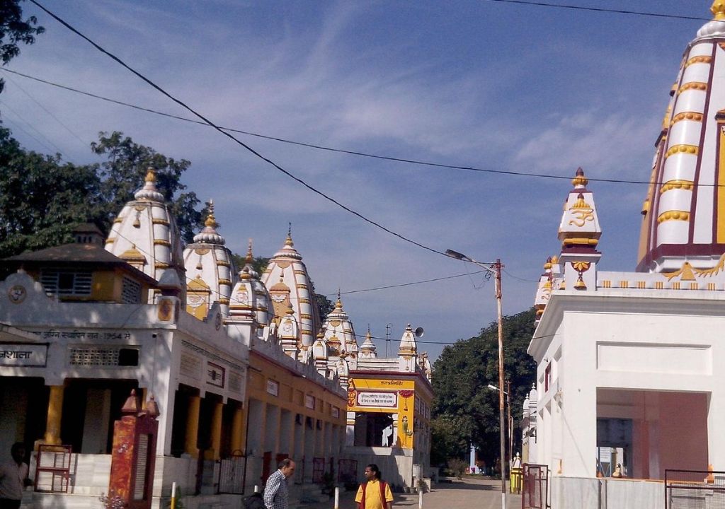 Visit Saptrishi Ashram Haridwar – A Spiritual Retreat