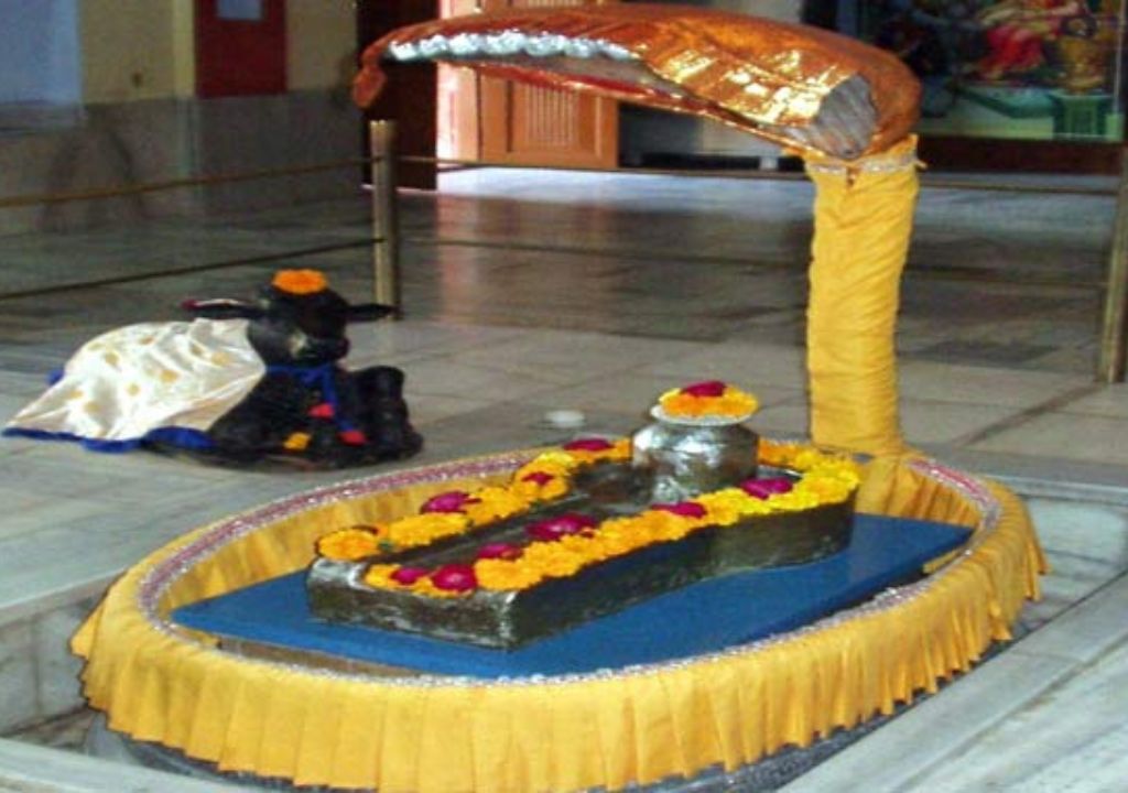 Discover the Sacred Parad Shivling in Haridwar
