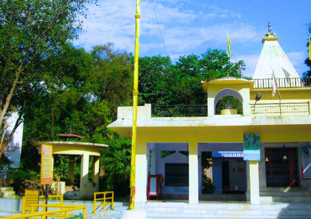 Explore Chandrabani Temple Dehradun (Aarti Timings, History, Entry Fee)