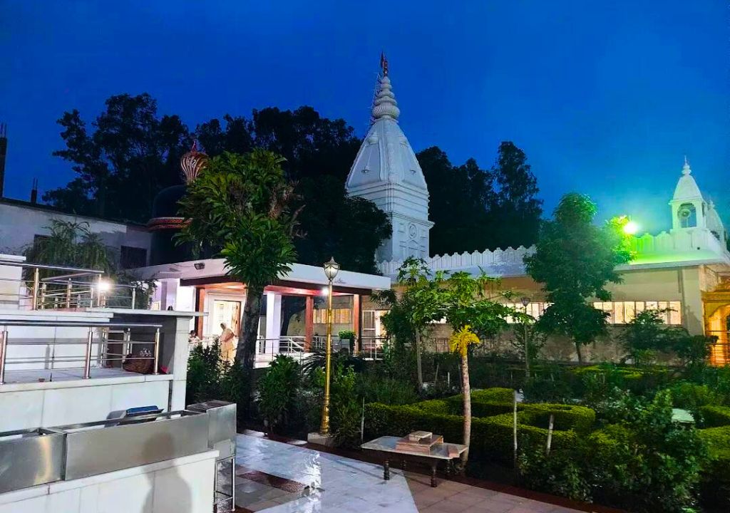 Hanuman Mandir in Virbhadra