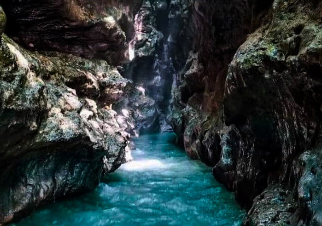 Robbers Cave