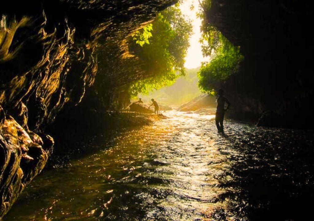 Robber's Cave