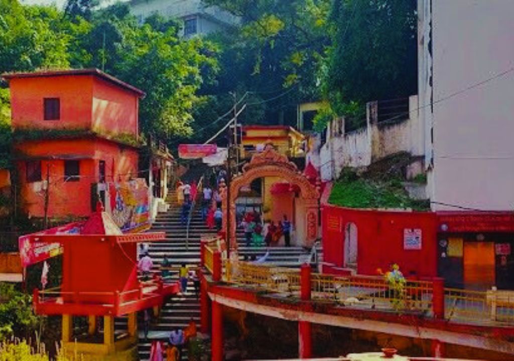 Tapkeshwar Temple Dehradun